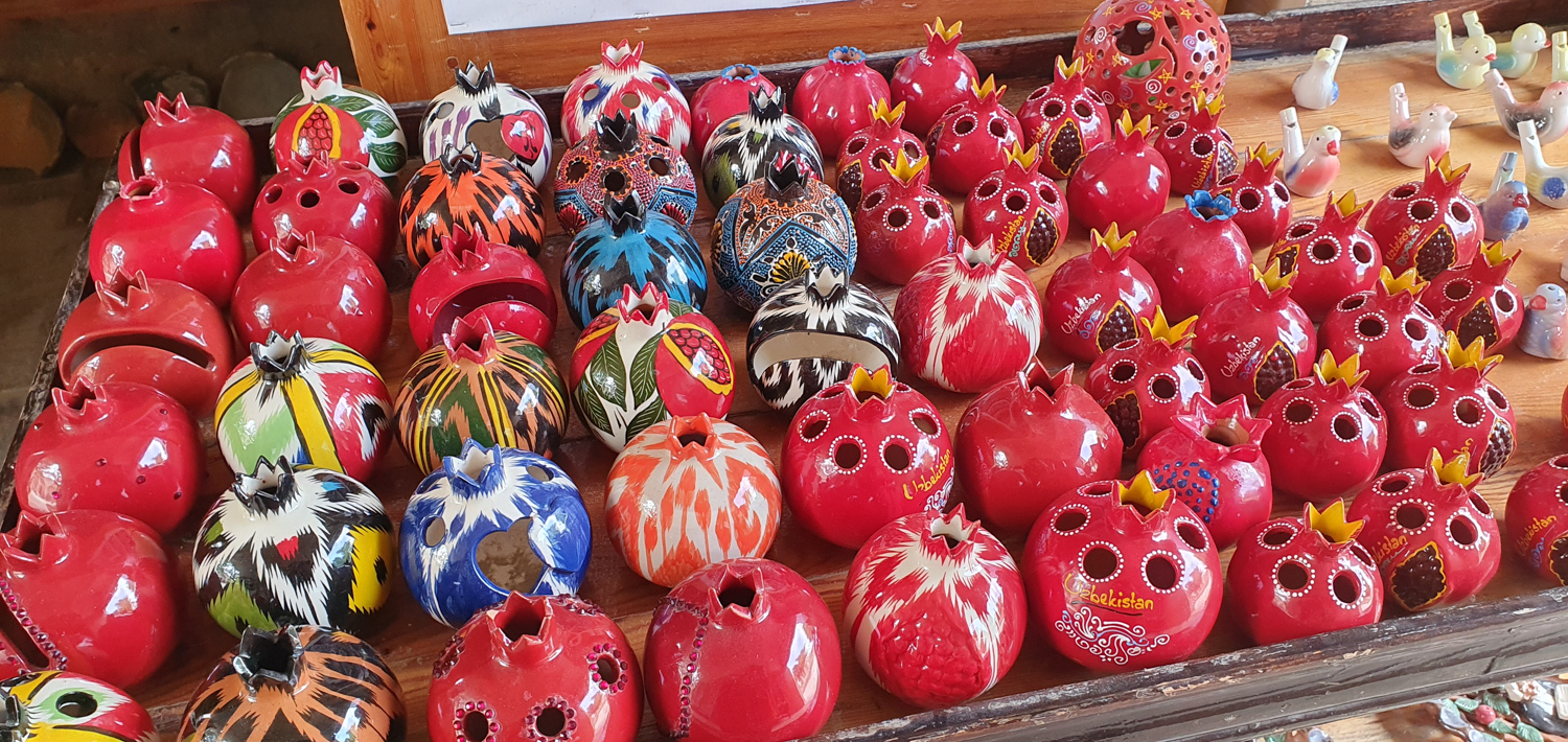 Uzbek markets
